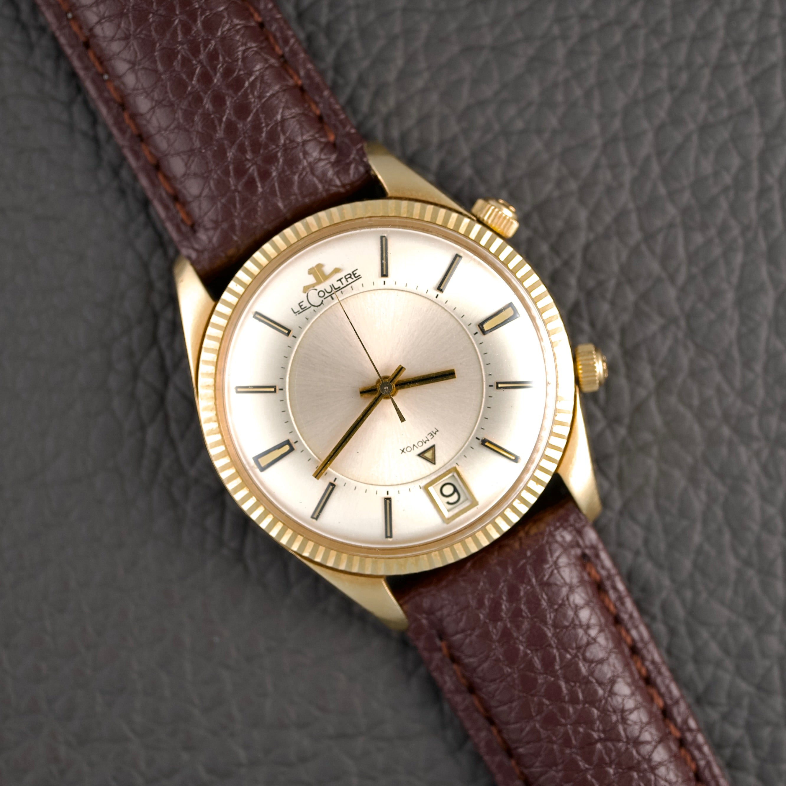 Jaeger-LeCoultre Memovox 14K gold Cal.911 - 1960