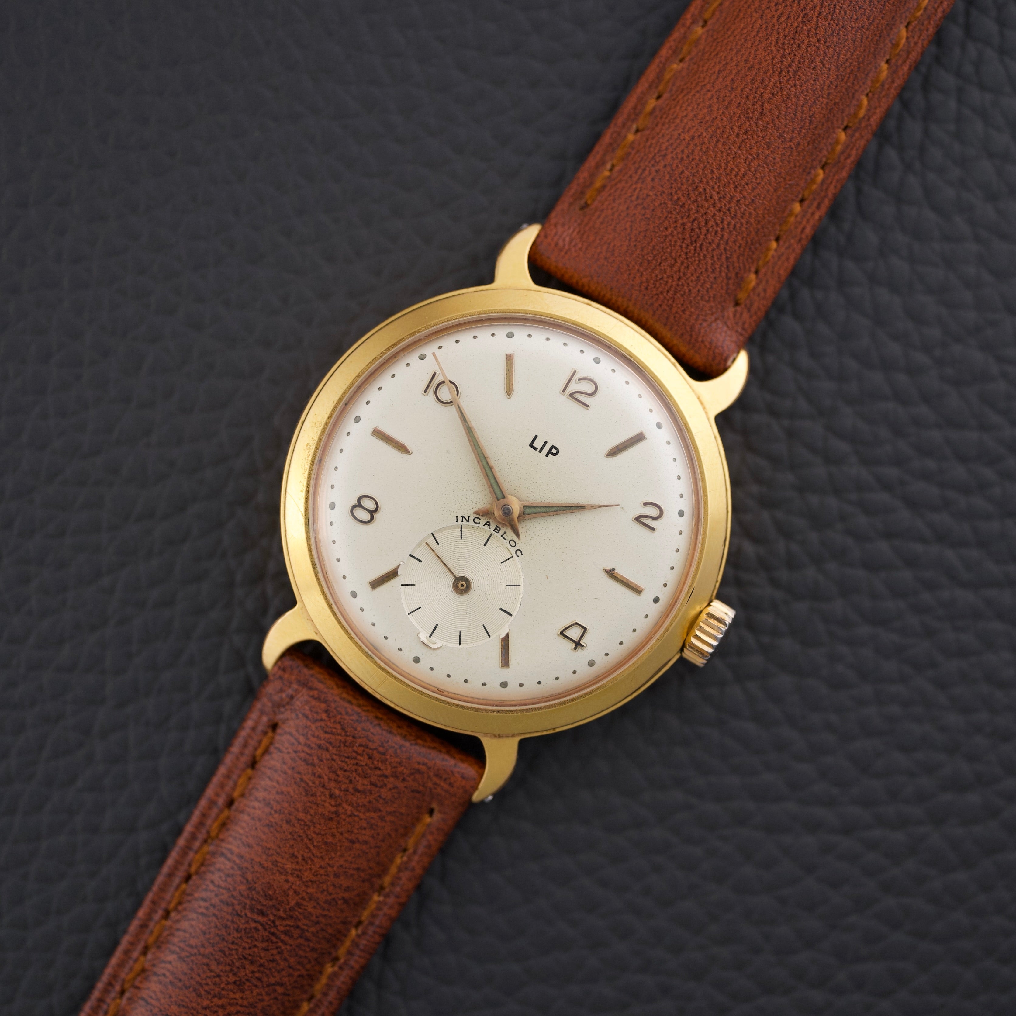 Lip Incabloc ref.253/1745 - 1950s