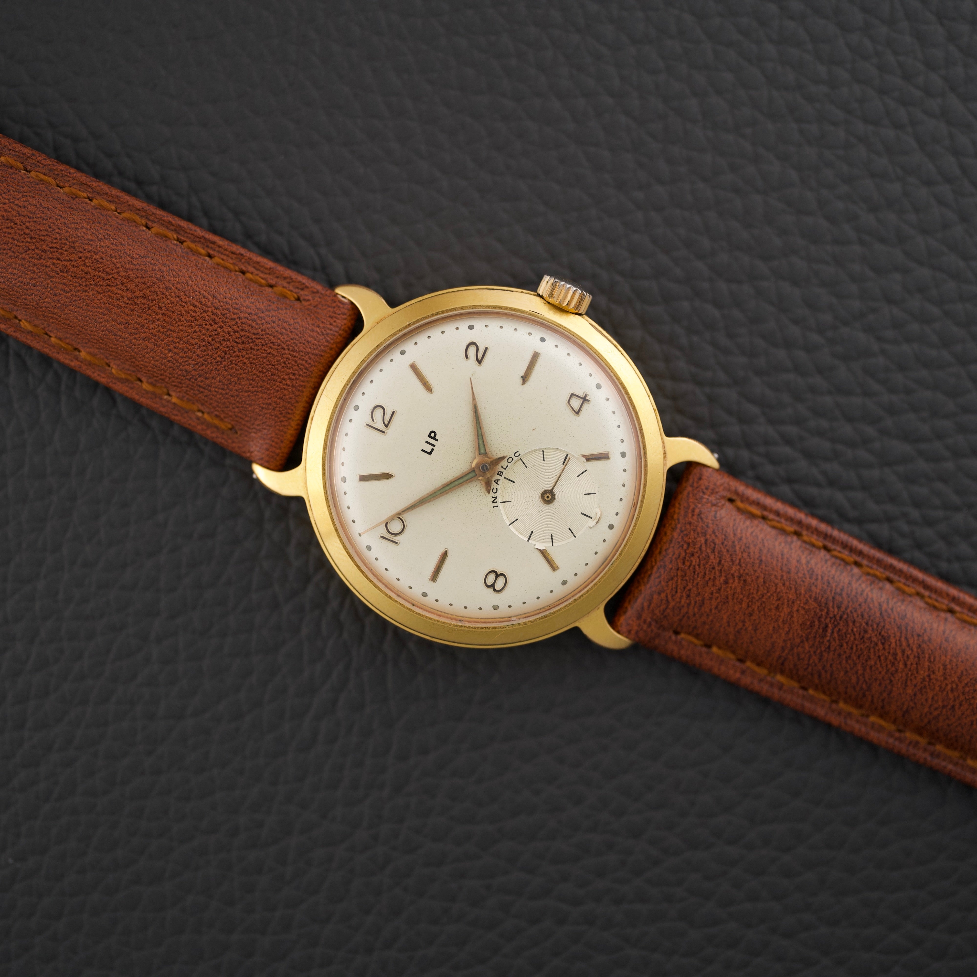 Lip Incabloc ref.253/1745 - 1950s